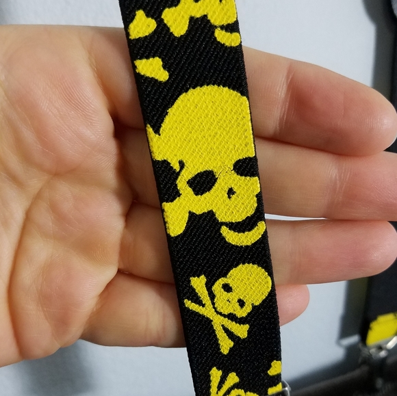 💰 Fun pirate skull ☠ suspenders, boys/men - Picture 2 of 9